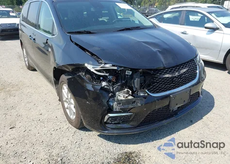 2024 Chrysler Pacifica Touring L z USA, uszkodzony, nr VIN 2C4RC1BG0RR162471